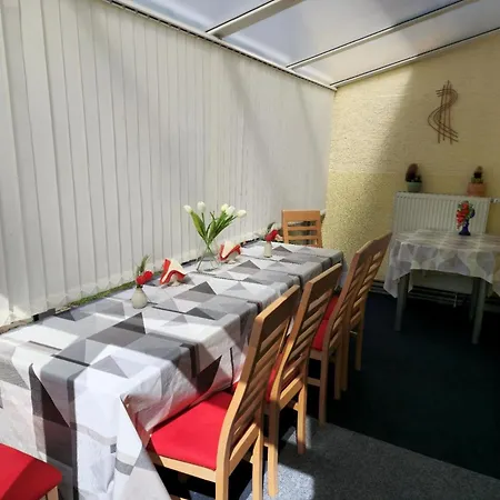 Modernes Mit Garten *
